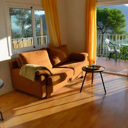 Apartment Sea Views And Swimming Pool